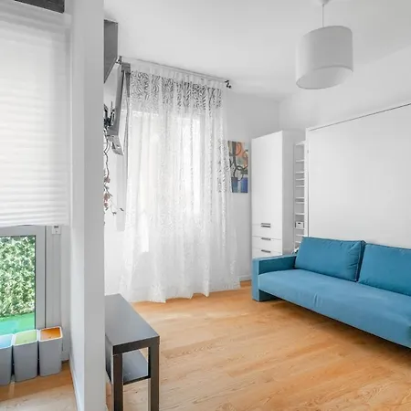 アパート Mi Casa San Donato ミラノ